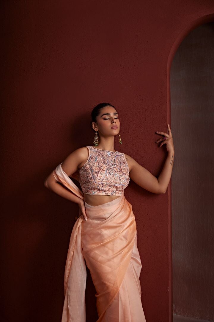 2 nazakat Saris & Lehengas TariniVij