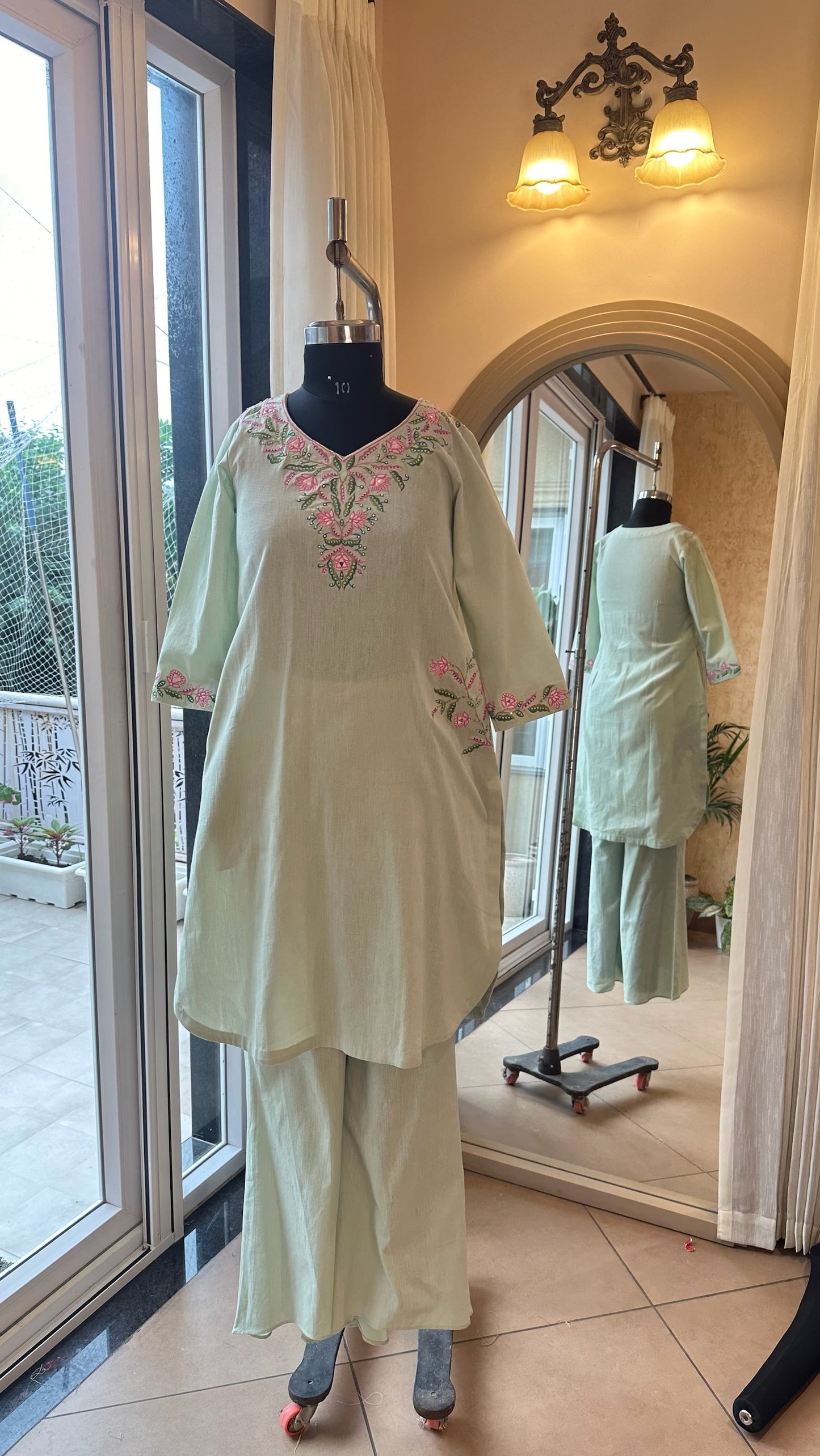 Mint Linen Cotton Dahlia Garden V Neck Kurta Set