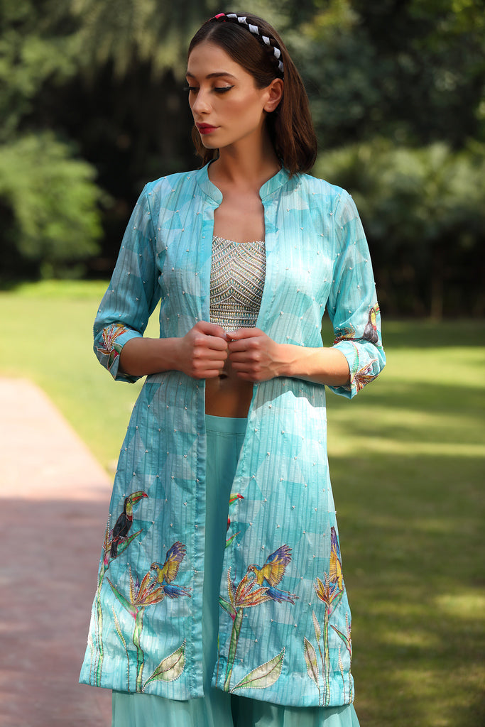 Jasmine Saris & Lehengas TariniVij