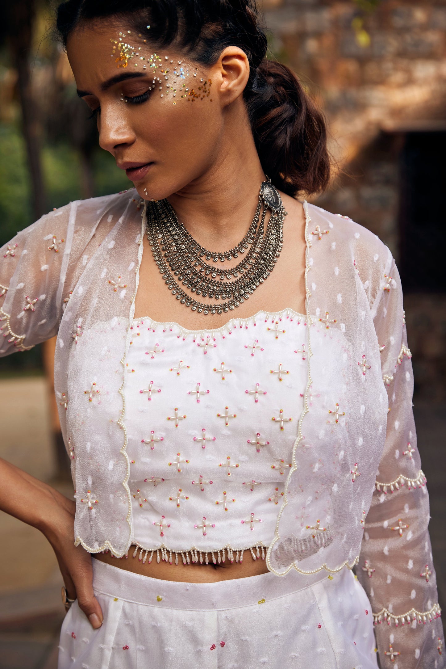 Mahi Saris & Lehengas TariniVij