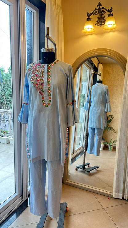 Blue Cotton Linen full sleeves Kurta Set