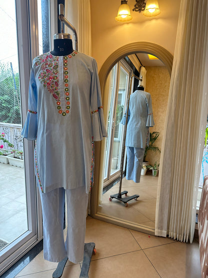 Blue Cotton Linen full sleeves Kurta Set