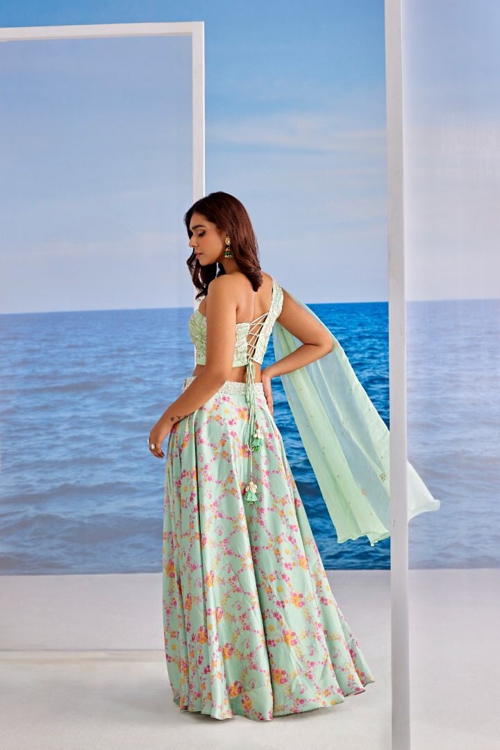 Phlox 4 Saris & Lehengas TariniVij 