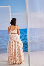 Load image into Gallery viewer, phlox 5 Saris &amp; Lehengas TariniVij 
