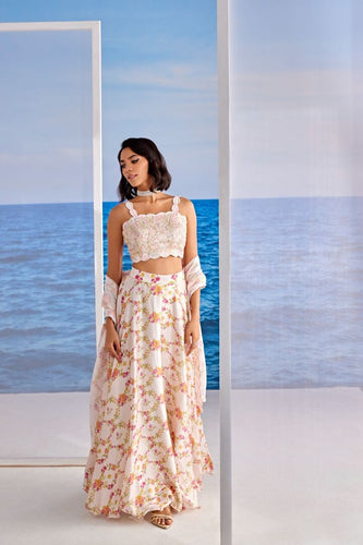 phlox 5 Saris & Lehengas TariniVij 